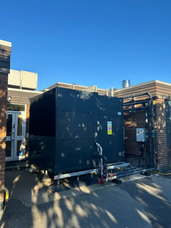 School decarbonisation scheme